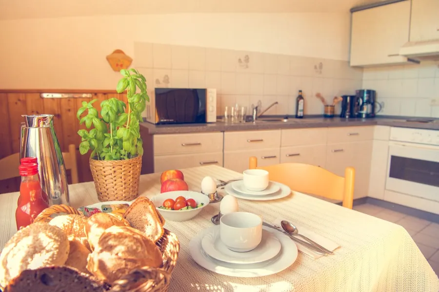 Frühstück in der Ferienwohnung nahe Saalfeld
